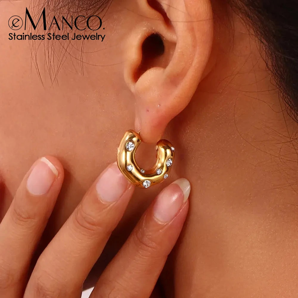 eManco Sparkling Rhinestones High Quality Stainless Steel Gold Plated CC Shape Hoop Earrings Suitable for Women Party Jewelry
